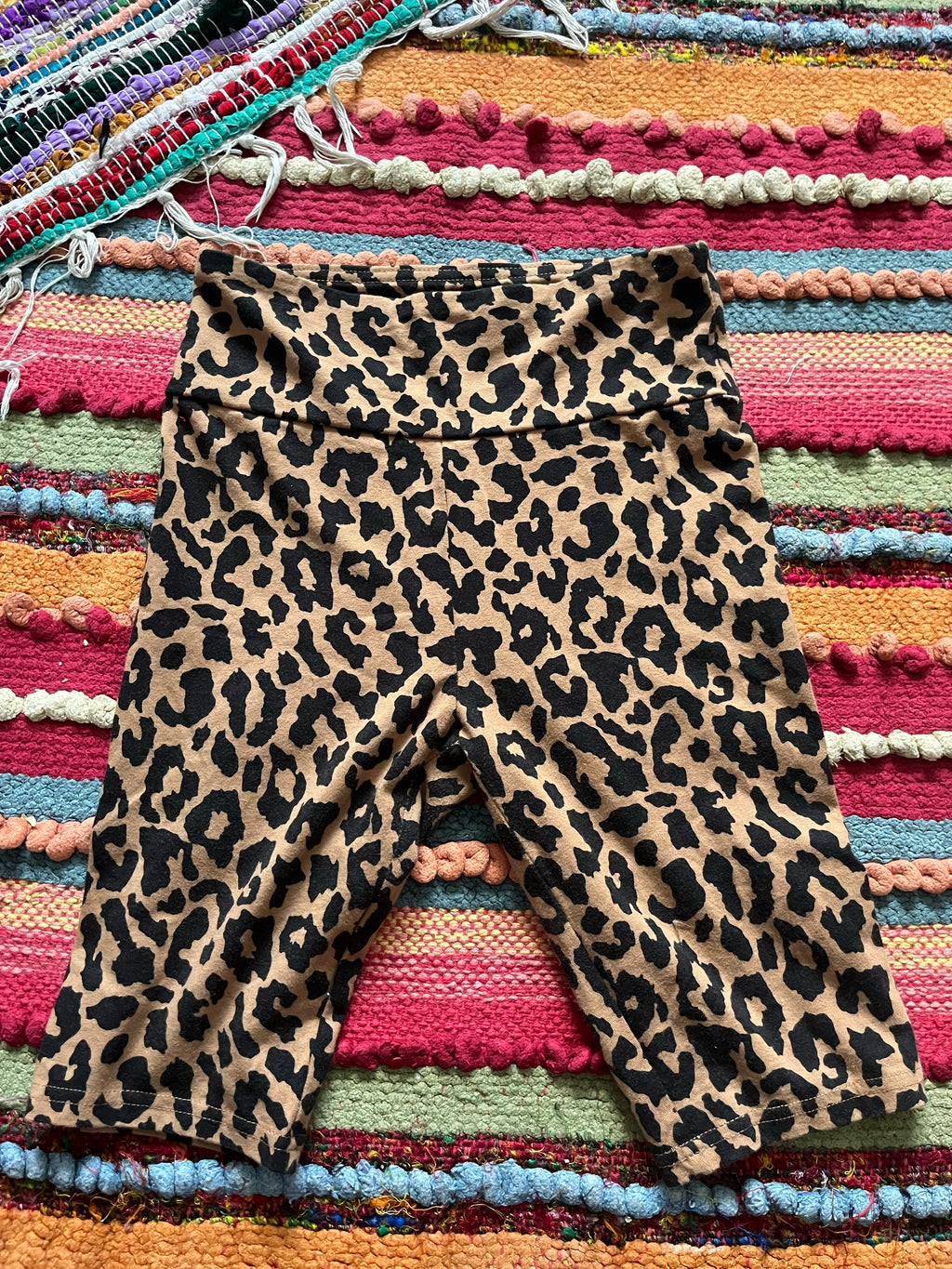 Leopard print biker shorts