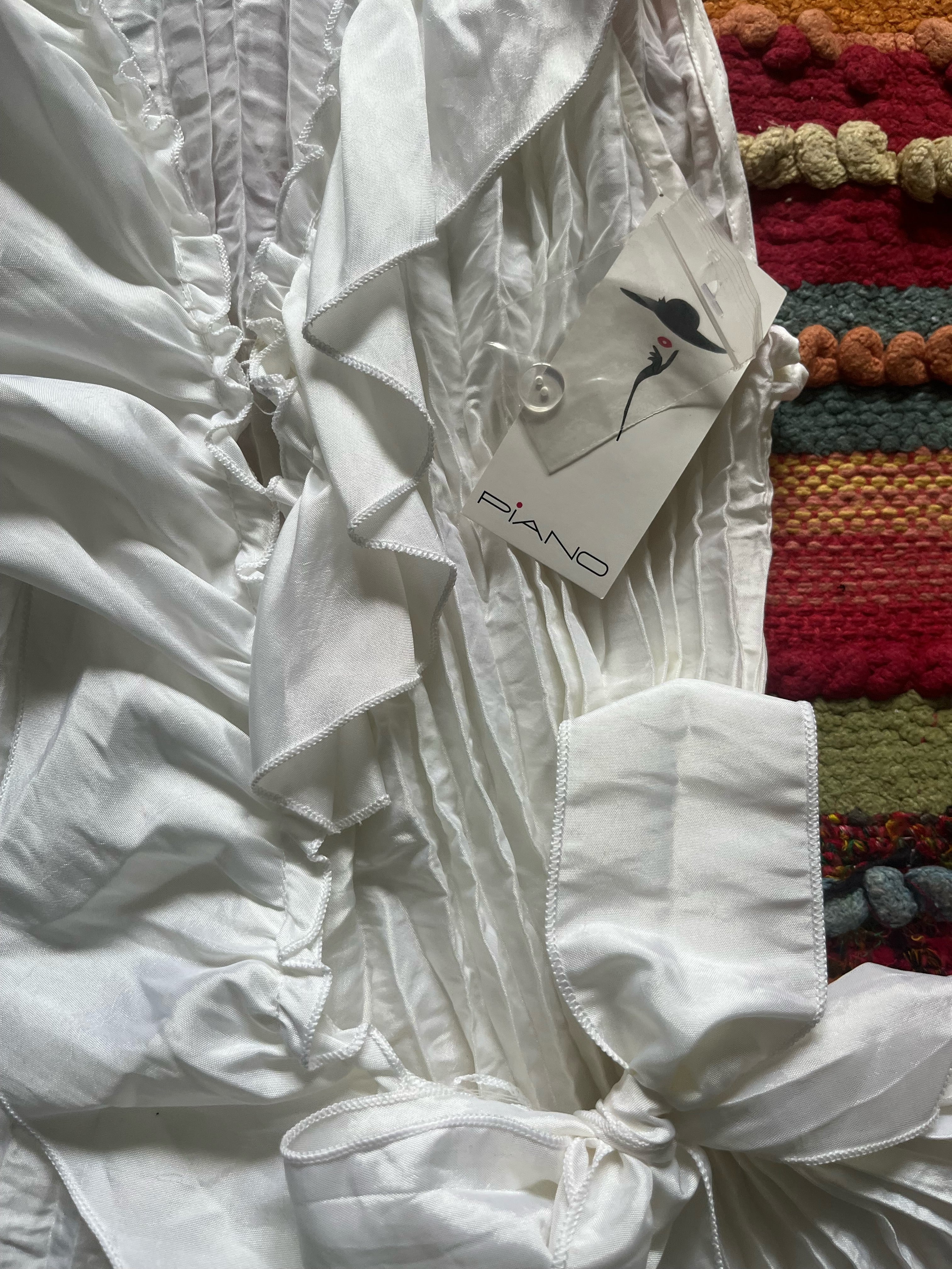 Y2K ruffled top