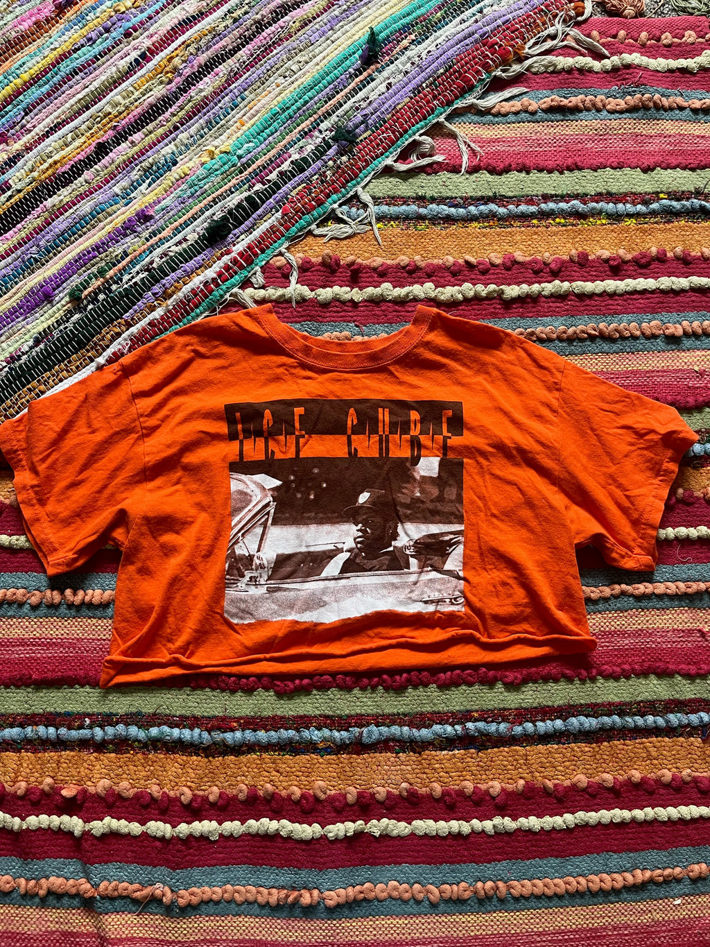 Ice cube graphic T