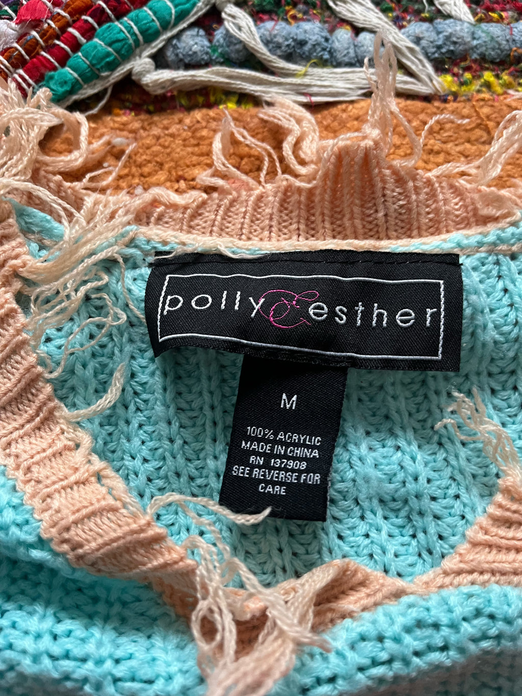 Knitted crop